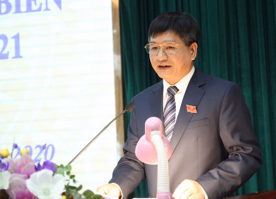 Ông Lê Thành Đô phát biểu tại kỳ họp