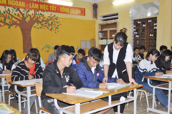 Các trường dồn sức ôn thi THPT quốc gia năm 2018 ảnh 8
