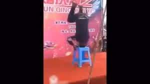 “Đen thôi chứ đỏ chắc vẫn vậy!"