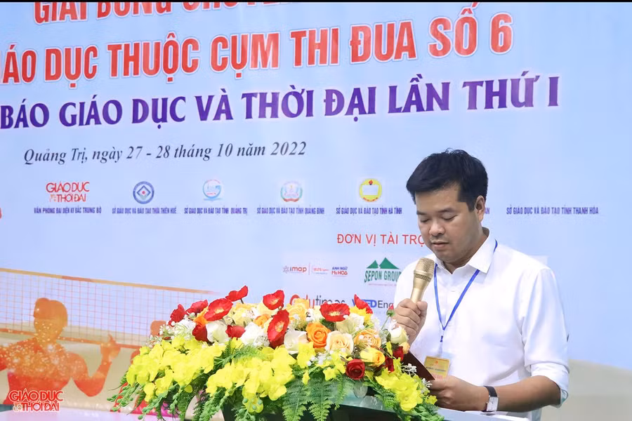 Nhà báo Nguyễn Văn Dũng - Trưởng Văn phòng đại diện Báo GD&amp;TĐ khu vực Miền trung – Tây Nguyên phát biểu tại Lễ bế mạc.
