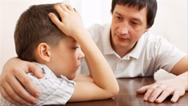 Bố mẹ cần quan tâm lắng nghe và giải tỏa tâm lý cho con cái Bố mẹ cần quan tâm lắng nghe và giải tỏa tâm lý cho con cái