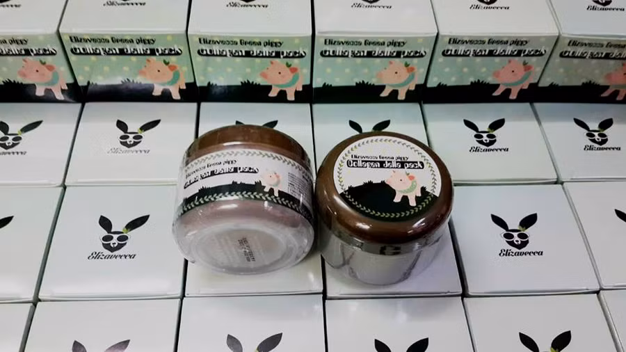 Rùng mình phái đẹp rủ nhau kéo dài tuổi xuân bằng mặt nạ... bì lợn sống