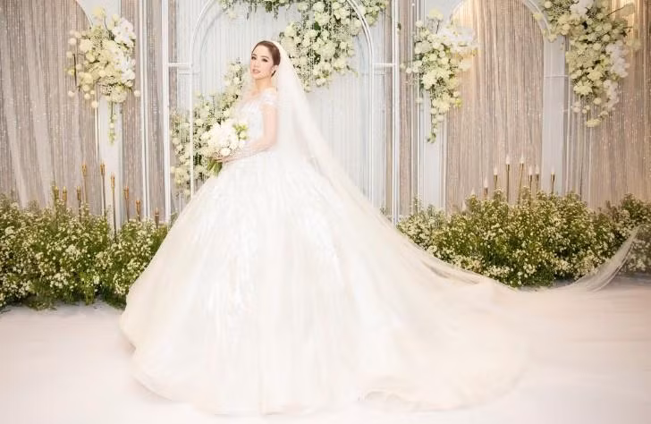 Bảo Thy đăng ảnh hạnh phúc bên chồng đại gia trong tuần trăng mật ảnh 3 Bảo Thy đăng ảnh hạnh phúc bên chồng đại gia trong tuần trăng mật ảnh 3