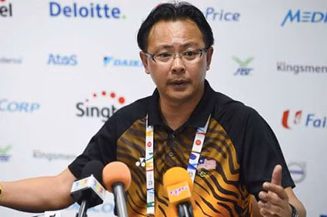 HLV người Malaysia Ong Kim Swee sẽ mất việc sau SEA Games vì thành tích bết bát ở vòng bảng.