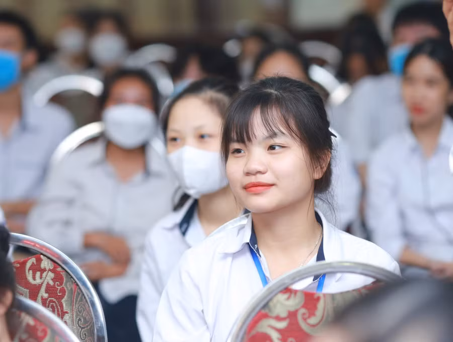 Tập huấn tuyên truyền phòng chống ma túy và bạo lực học đường là hoạt động hè bổ ích cho các em học sinh.