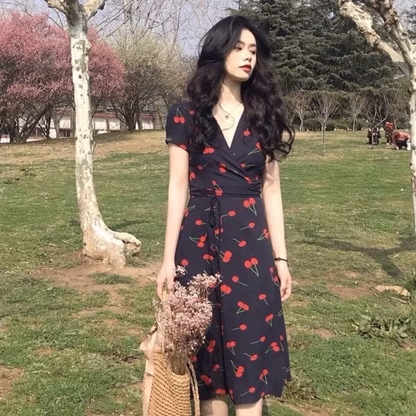 Bắt kịp ngay xu hướng với 5 kiểu họa tiết hot nhất mùa hè 2019