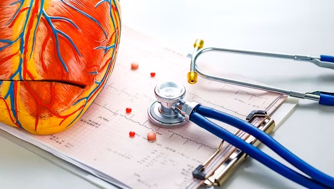 Nhóm người nào thì nên có thói quen đo huyết áp thường xuyên?