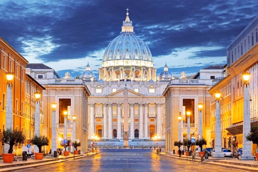 Kiến trúc Vatican nổi tiếng bất hủ.
