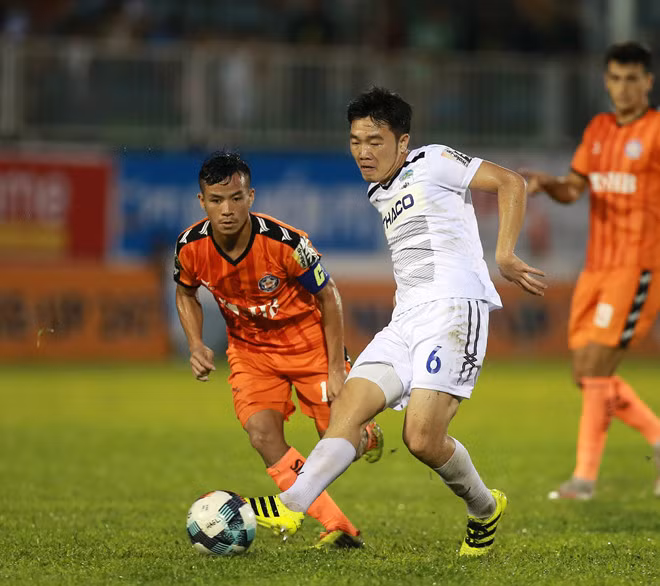 Xuân Trường sẽ dẫn dắt HAGL sẽ tránh khỏi suất play-off?