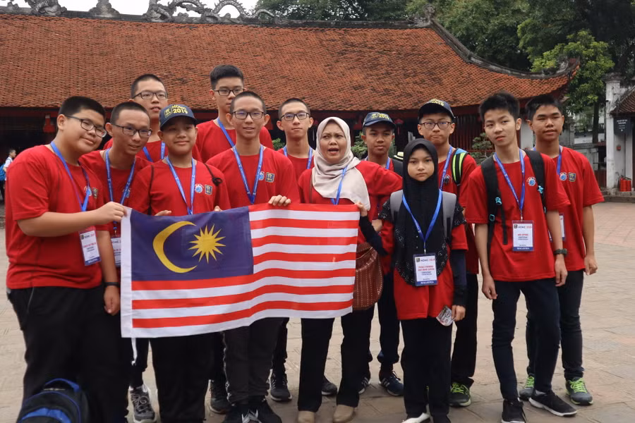 Lan tỏa tình yêu Toán học