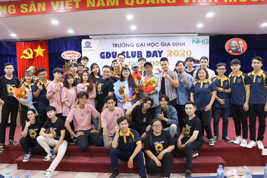 Sinh viên ĐH Gia Định năng động - sáng tạo - đam mê