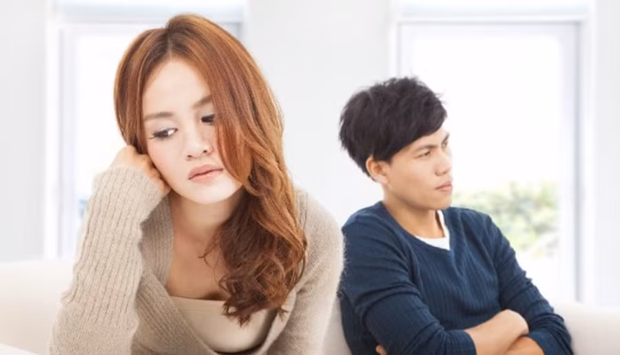 Từ chối quan tâm nhu cầu của nhau chứng tỏ mối quan hệ đang có vấn đề. (Ảnh: ITN).