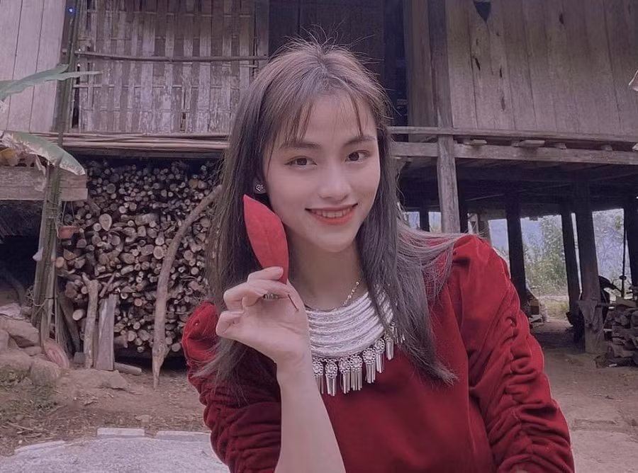 Thu đã xuất sắc trở thành thủ khoa đầu vào chuyên ngành Quản trị kinh doanh và tài chính, khóa 9, khoa Quốc tế, Đại học Thái Nguyên. Thu đã xuất sắc trở thành thủ khoa đầu vào chuyên ngành Quản trị kinh doanh và tài chính, khóa 9, khoa Quốc tế, Đại học Thái Nguyên.