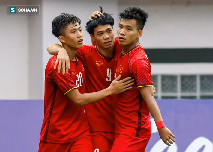 Sau cú búng tay của bầu Đức, Công Phượng & HAGL đang nhìn thấy tương lai rạng ngời - Ảnh 4.