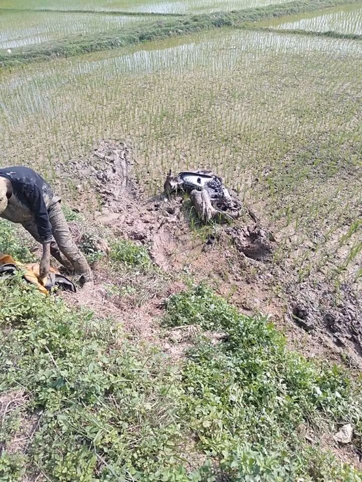 Bạn ấy đi cầy sớm quá Bạn ấy đi cầy sớm quá