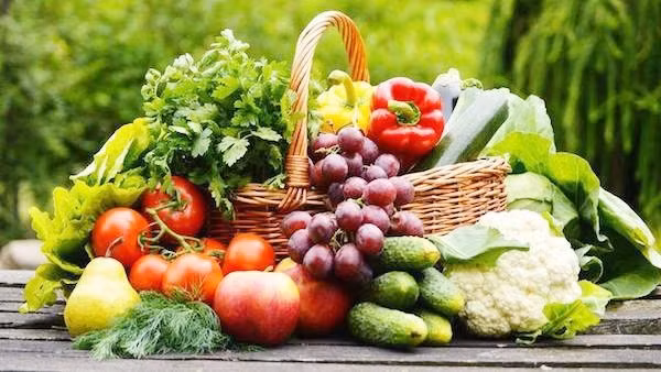 Bí quyết loại bỏ thuốc trừ sâu trong rau củ quả chỉ “1 nốt nhạc”