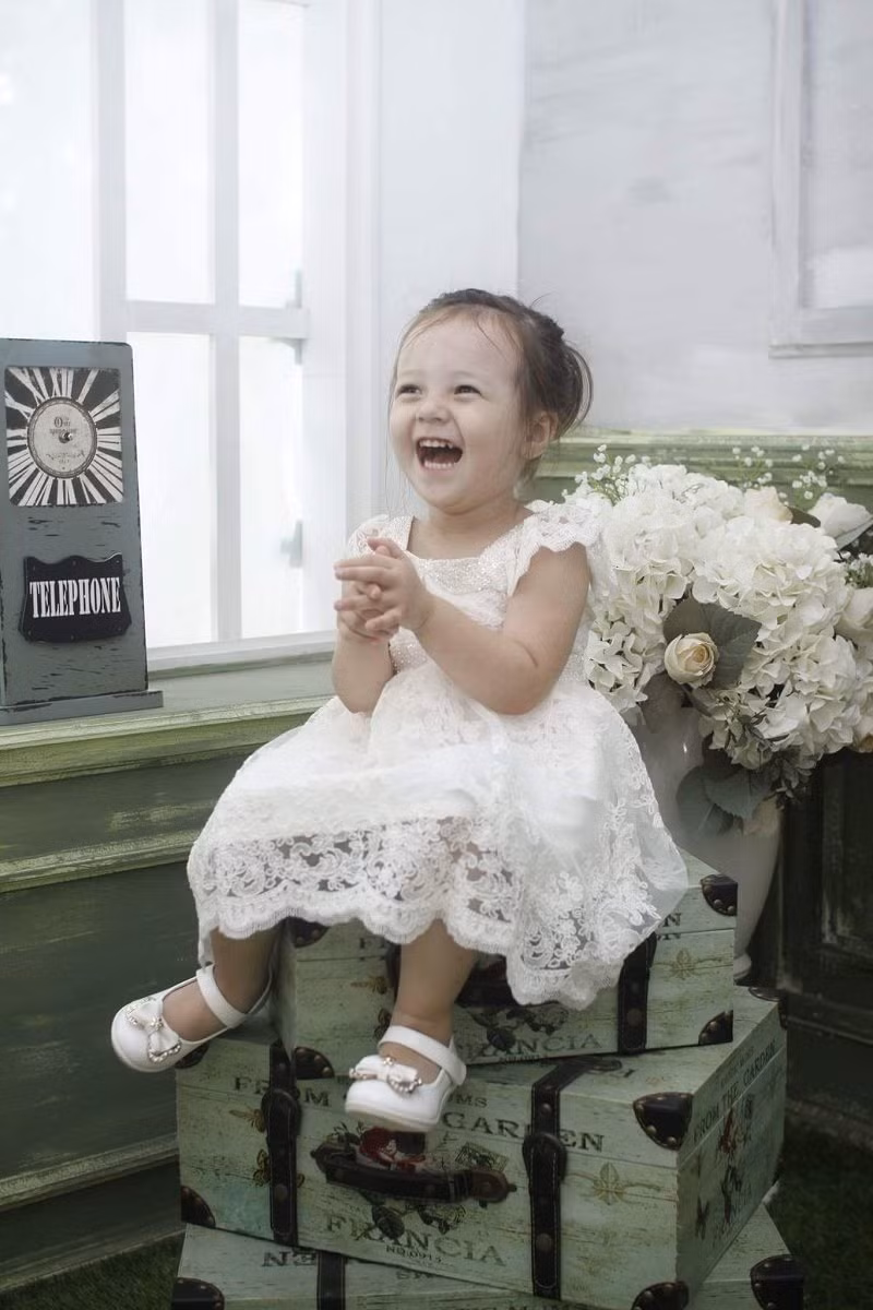 Vẻ đáng yêu của nhóc tì lai “nghiện” chụp ảnh khiến mẹ nào cũng muốn xin về nuôi ảnh 13 Vẻ đáng yêu của nhóc tì lai “nghiện” chụp ảnh khiến mẹ nào cũng muốn xin về nuôi ảnh 13