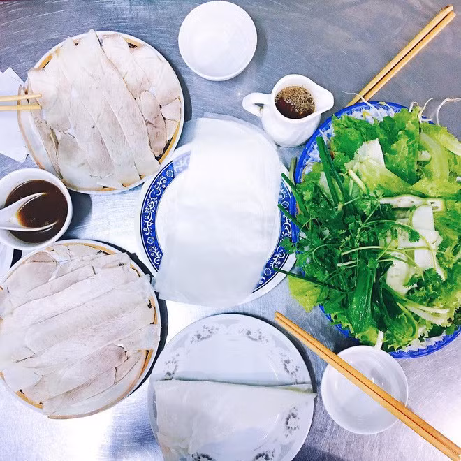 5 món cuốn vừa ngon, vừa mát cực hợp với những ngày nắng nóng kéo dài - Ảnh 3.