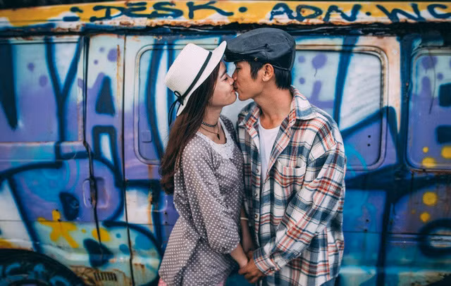 Bộ ảnh kỷ niệm 5 năm tình yêu đẹp giản dị bên bờ biển