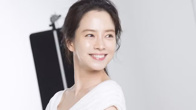 Dàn mỹ nhân sắc nước hương trời U40, U50 nhưng vẫn chọn cô đơn lẻ bóng của showbiz Hàn - Ảnh 14.
