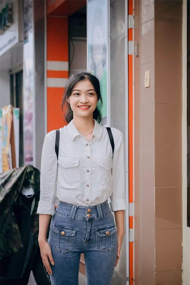 Miss World Việt Nam 2019: Loạt ảnh đời thường xinh ngất ngây của Á hậu 1 Nguyễn Hà Kiều Loan ảnh 6