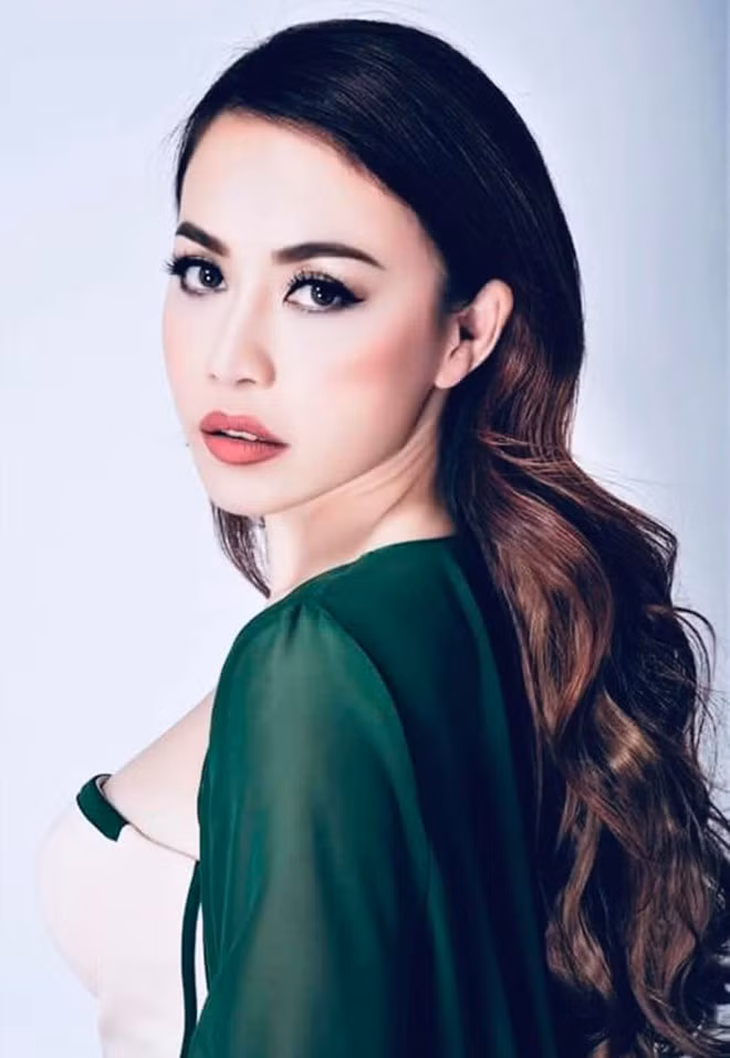 Em gái ruột duy nhất bị Hoài Linh cấm cản vào showbiz giờ ra sao? ảnh 9 Em gái ruột duy nhất, bị Hoài Linh cấm cản vào showbiz giờ ra sao? - 12