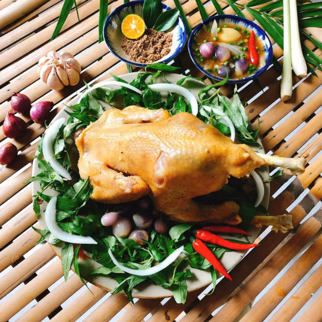 Cách làm gà chưng nước mắm nhâm nhi ngày mưa ảnh 1