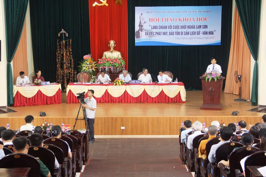 Quang cảnh buổi hội thảo