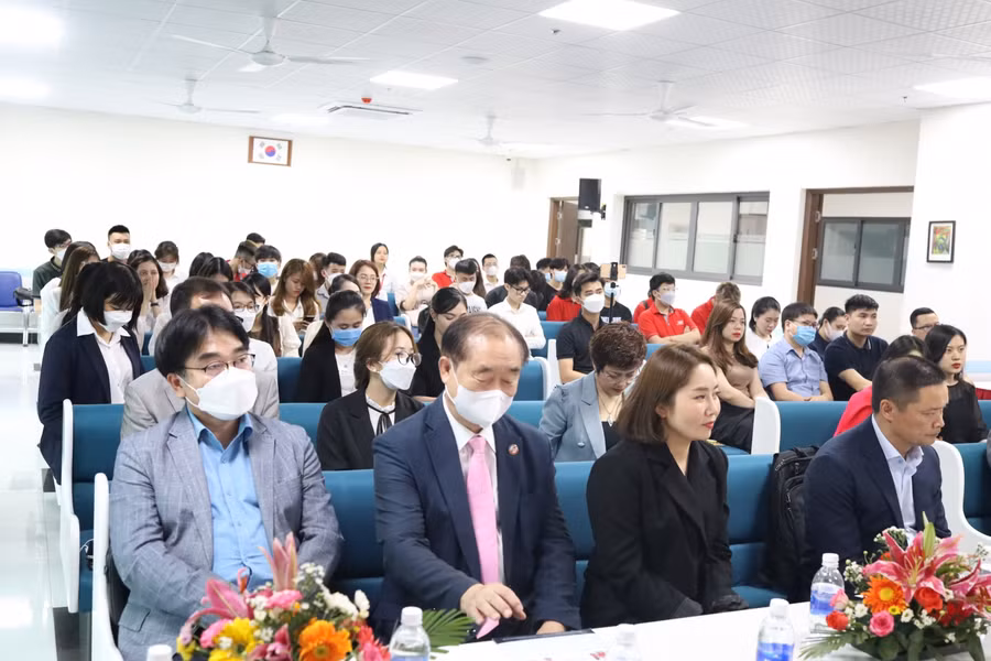 Giáo dục kỷ nguyên số - chọn khác biệt chọn thành công ảnh 1