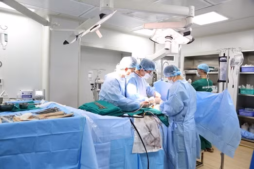 Bệnh viện Đa khoa tỉnh Phú Thọ ngày càng khẳng định được vị thế, uy tín bằng các dịch vụ y tế chất lượng cao ảnh 1