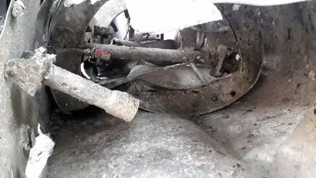 Phát hiện vật thể lạ được kéo lên từ Vịnh Hạ Long - 2