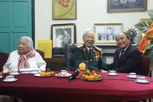 Thủ tướng Nguyễn Xuân Phúc: Đại tướng Lê Đức Anh - vị tướng tài ba, nhà lãnh đạo xuất sắc, một nhân cách đức độ ảnh 1 Thủ tướng Nguyễn Xuân Phúc: Đại tướng Lê Đức Anh - vị tướng tài ba, nhà lãnh đạo xuất sắc, một nhân cách đức độ ảnh 1