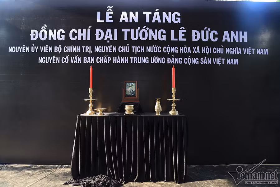 Di ảnh nguyên Chủ tịch nước Lê Đức Anh tại nghĩa trang TP.HCM Hình ảnh nơi an nghỉ của Đại tướng Lê Đức Anh