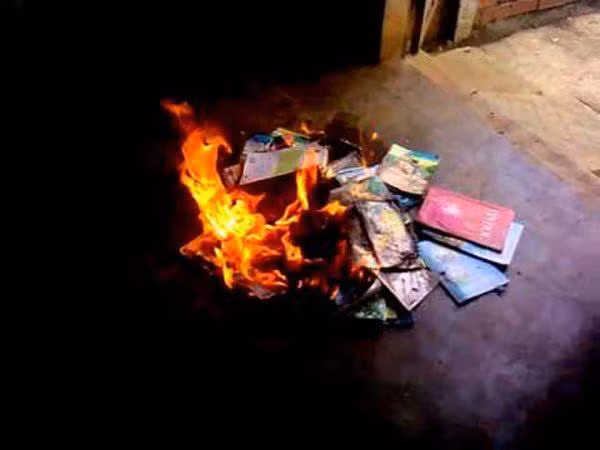 5 vat dung khong nen dot keo ruoc them xui, ngheo mat van - 2