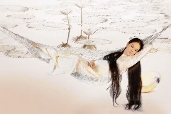 Không phải Diễm My hay Giáng My, đây mới là Người đàn bà đẹp làm điêu đứng showbiz Việt suốt 25 năm qua - Ảnh 7. Không phải Diễm My hay Giáng My, đây mới là Người đàn bà đẹp làm điêu đứng showbiz Việt suốt 25 năm qua - Ảnh 7.