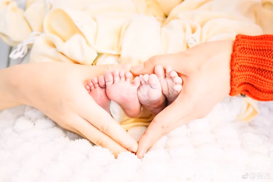 Mặc "lời nguyền" 7 năm, Tạ Na - Trương Kiệt vẫn là cặp đôi hạnh phúc nhất Cbiz ảnh 9