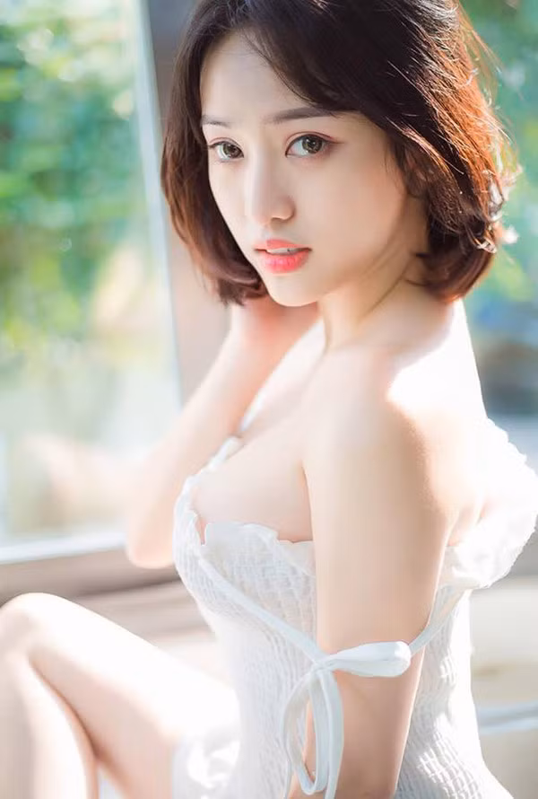 Đường tình đầy sóng gió thị phi của thiếu gia Phan Thành với 3 nàng hot girl nổi tiếng