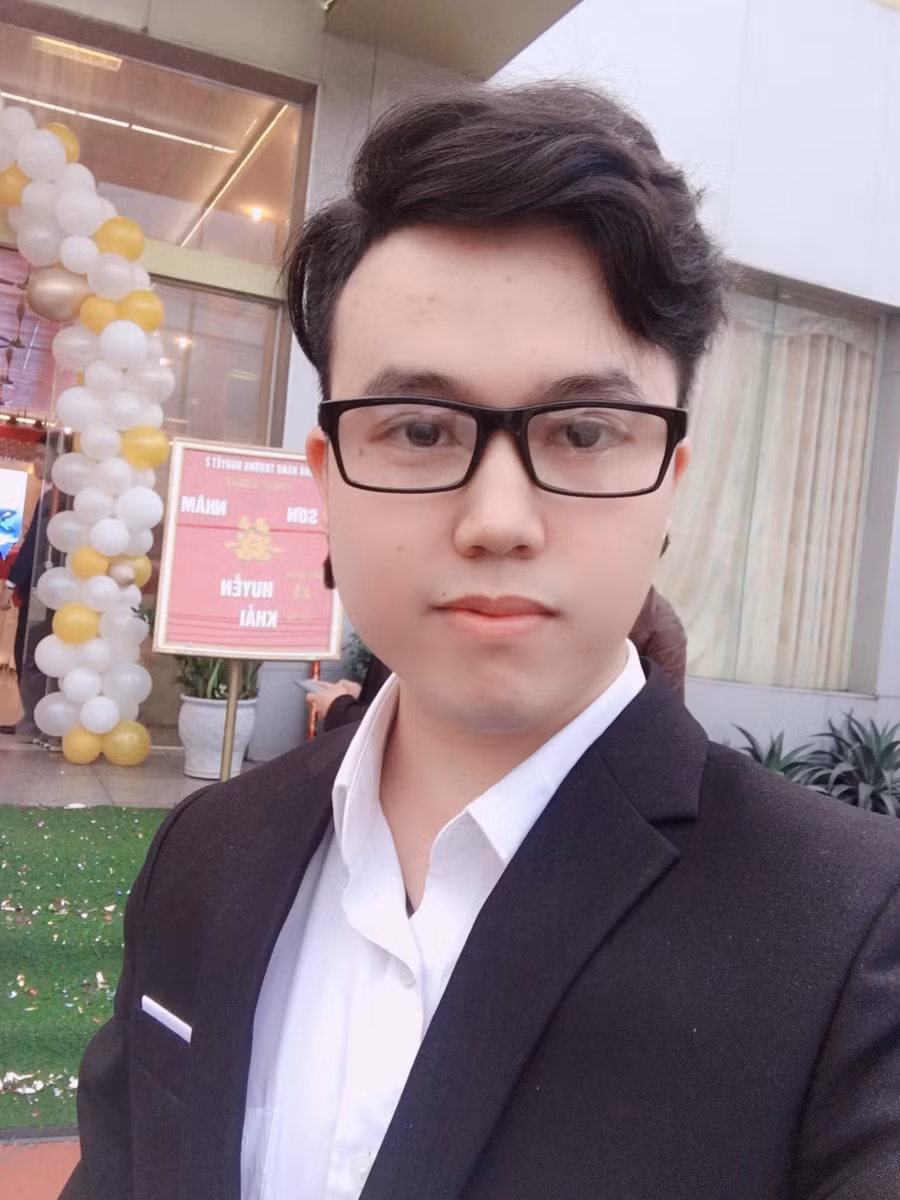 Makeup cho vui, thanh niên vô tình khiến bạn gái áp lực phải khoá Facebook vì cứ bị nói không xinh bằng bạn trai - Ảnh 3. Makeup cho vui, thanh niên vô tình khiến bạn gái áp lực phải khoá Facebook vì cứ bị nói không xinh bằng bạn trai - Ảnh 3.