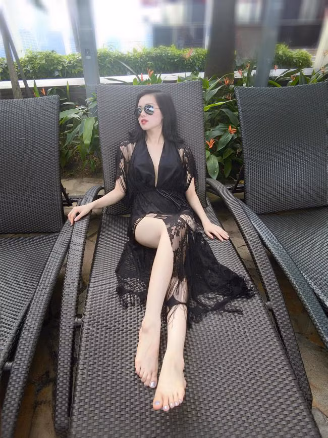 Cuộc sống của các hot girl sau khi lấy chồng giàu có-4