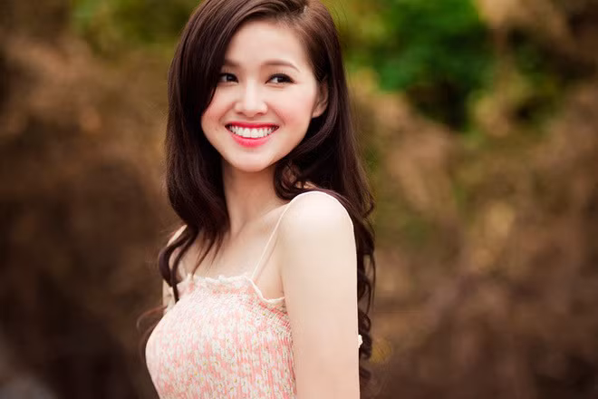 Cuộc sống của các hot girl sau khi lấy chồng giàu có-1