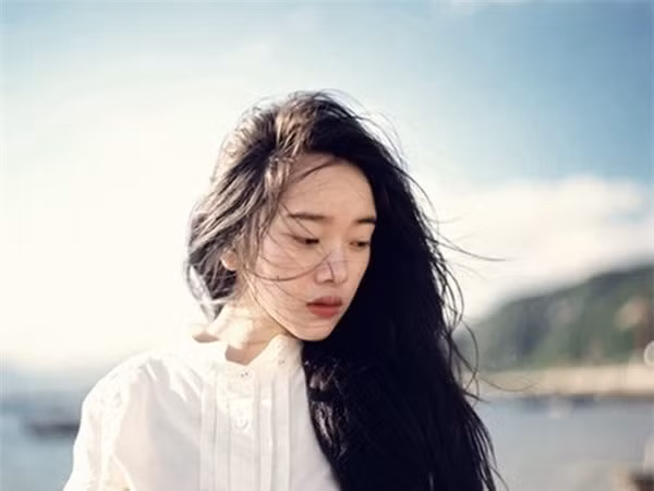 Ngày đầu về ra mắt, mẹ người yêu đã xin số tài khoản của tôi và làm một việc cay đắng-2