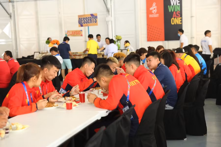 Bên trong làng VĐV tại SEA Games 2019