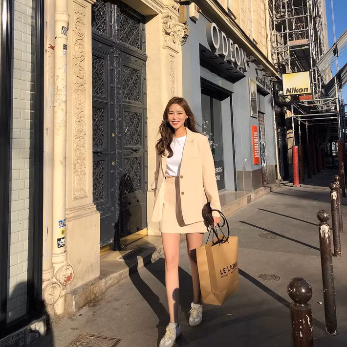 Street style Châu Á gợi ý 15 cách phối đồ giúp bạn mặc đẹp suốt cả tuần 