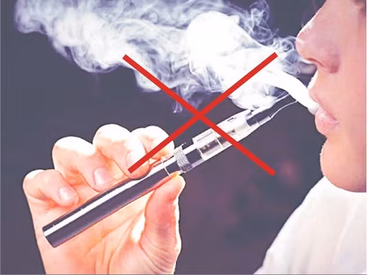 Hình ảnh cấm hút thuốc lá điện tử.
