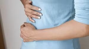 Cô gái 18 tuổi chuyển dạ mới biết mình mang thai
