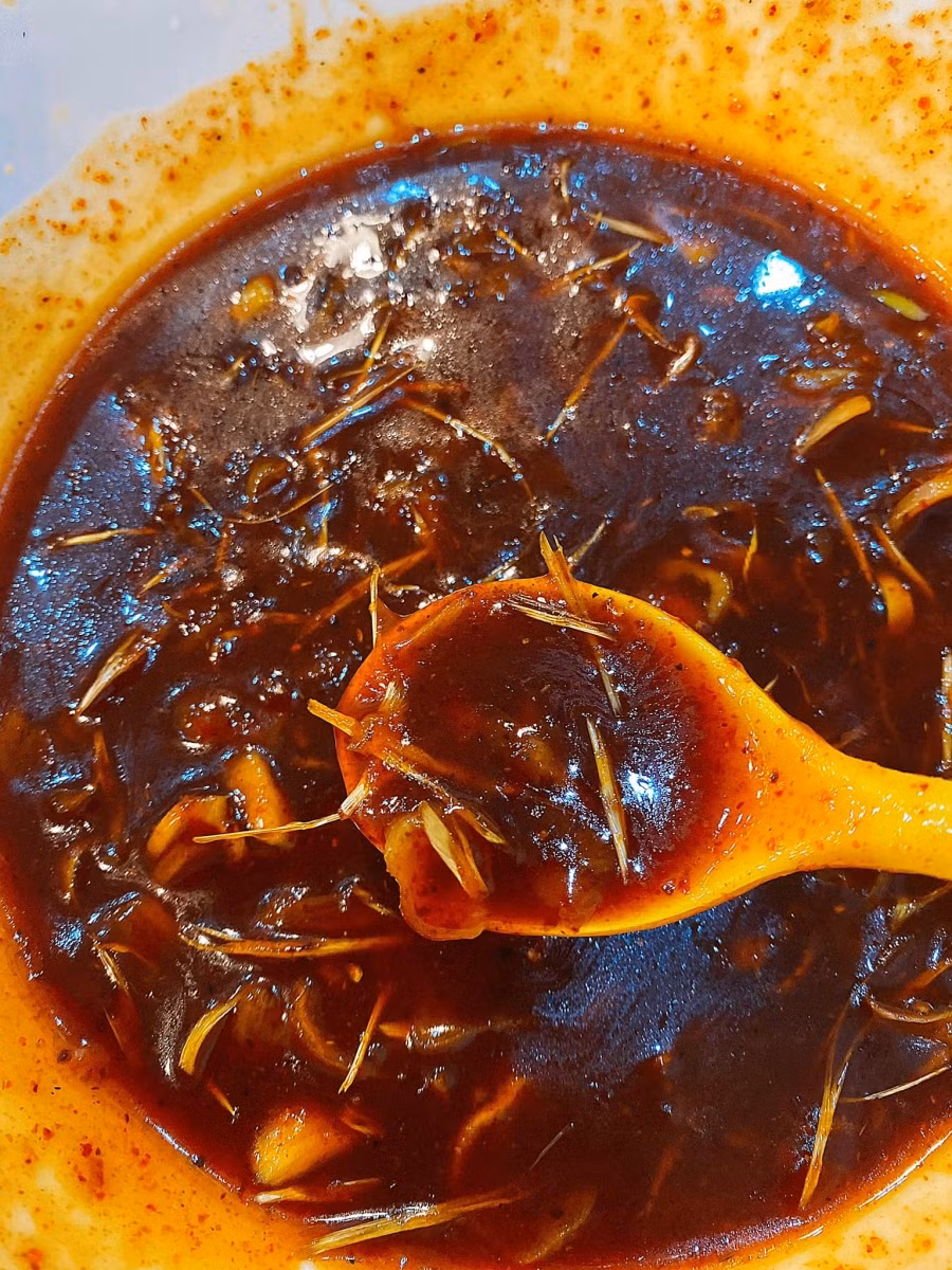 Nước sốt là linh hồn của món ăn.