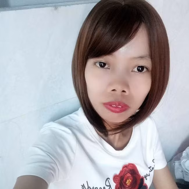 Mẹ đơn thân bị miệt thị về ngoại hình khi livestream bán hàng lột xác5