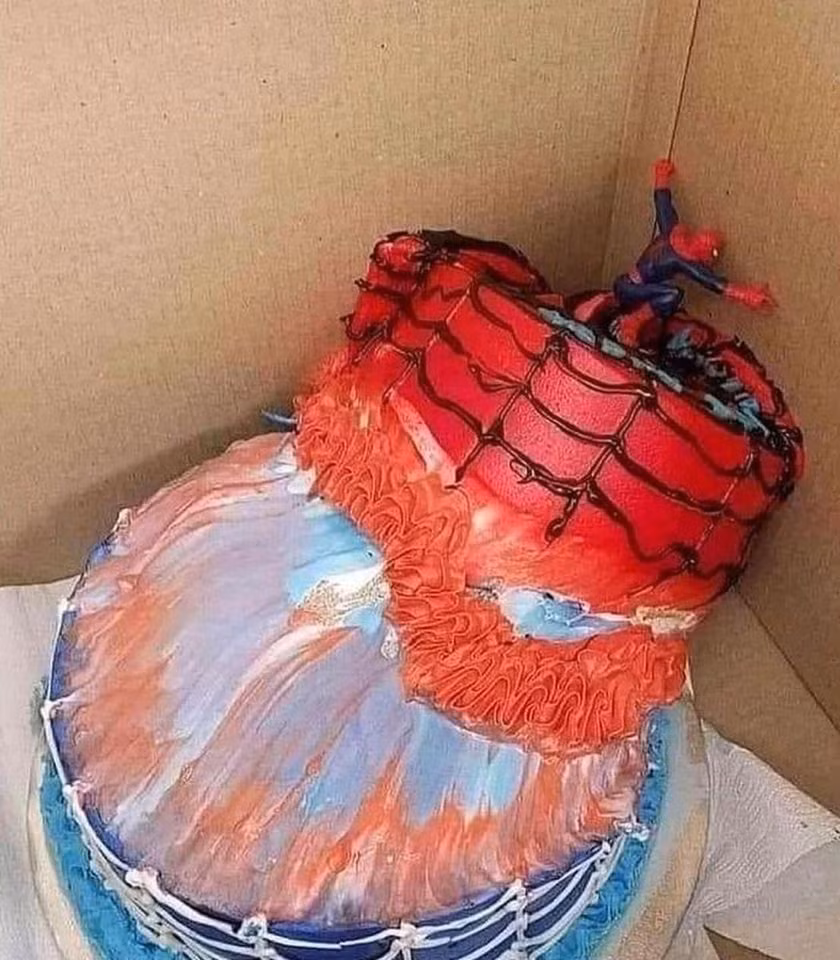 Cảm ơn Spider-Man vì đã giữ cho chiếc bánh không bị tan tành.