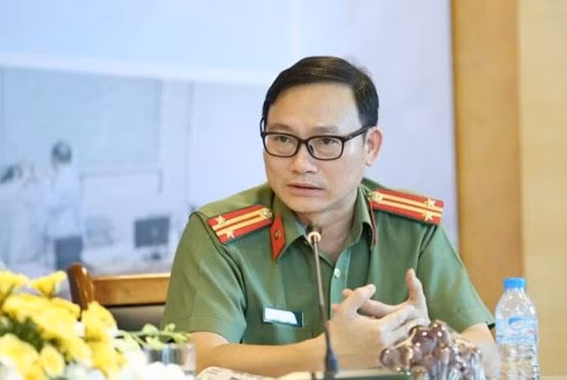Trung tá Đào Trung Hiếu cho rằng, việc trang bị các kỹ năng sử dụng mạng xã hội cho học sinh là cần thiết. Ảnh: Nhân vật cung cấp