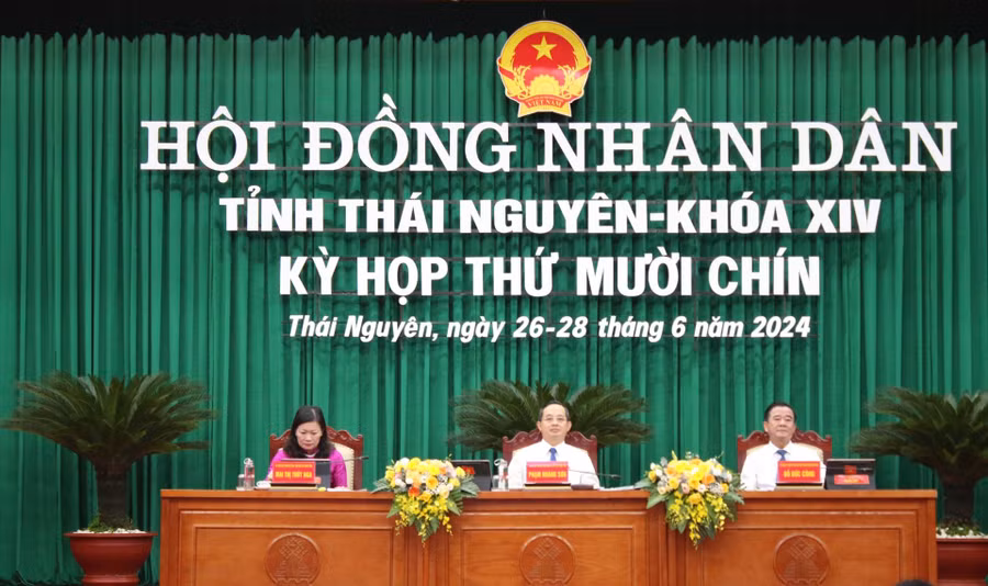 Thông qua nhiều nghị quyết quan trọng tại kỳ họp thứ 19 HĐND tỉnh Thái Nguyên.